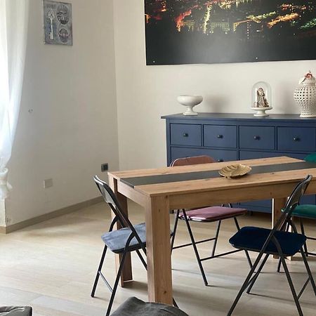 Casa Vacanza Pucchiell Apartment Naples Luaran gambar