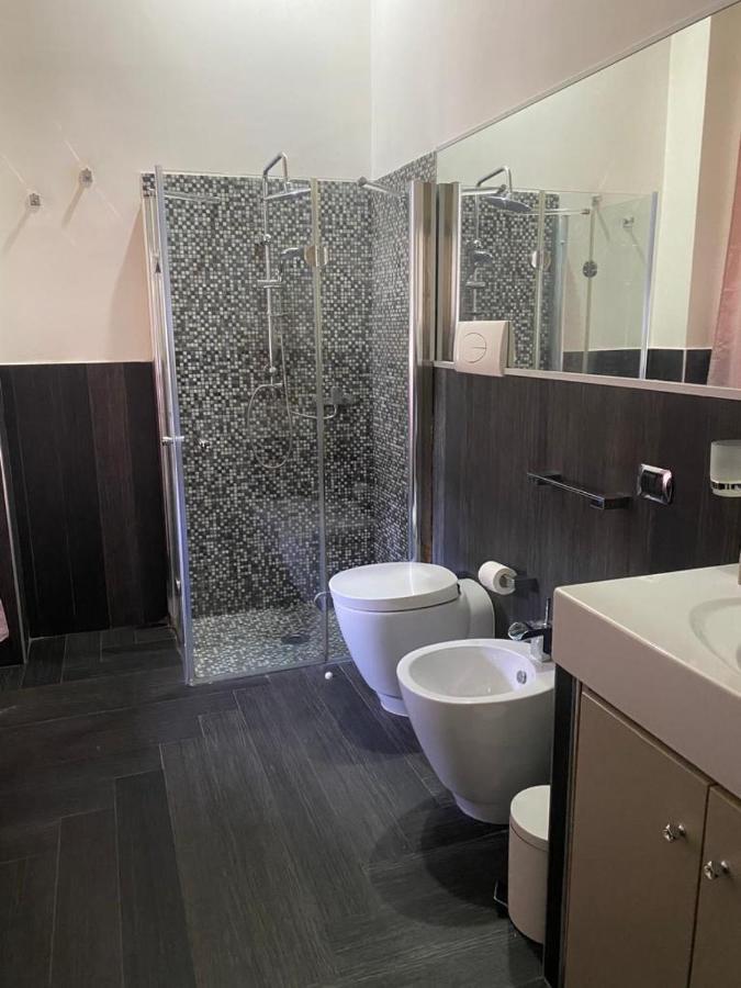 Casa Vacanza Pucchiell Apartment Naples Luaran gambar